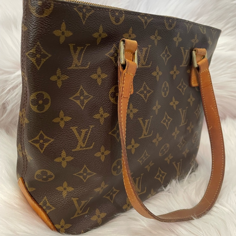 Louis Vuitton Cabos Piano Authentic